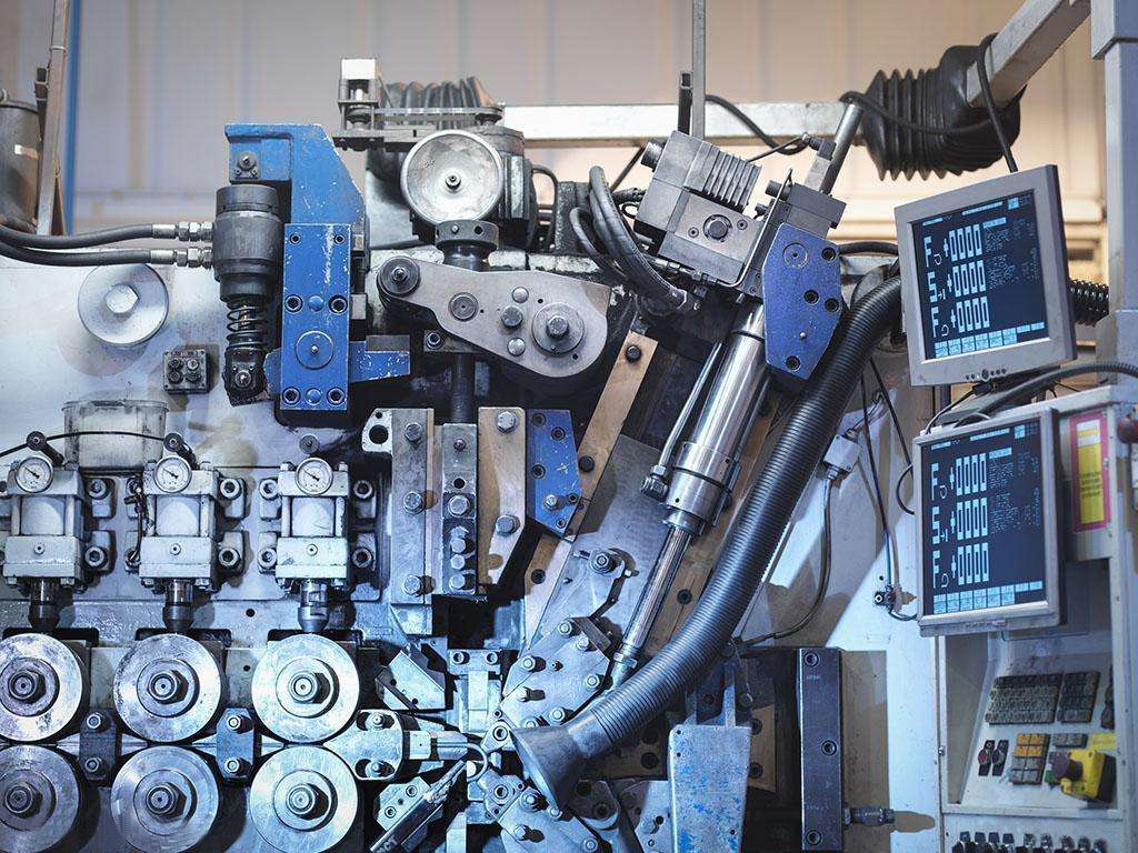 机器视觉提高机器人车间批量生产质量